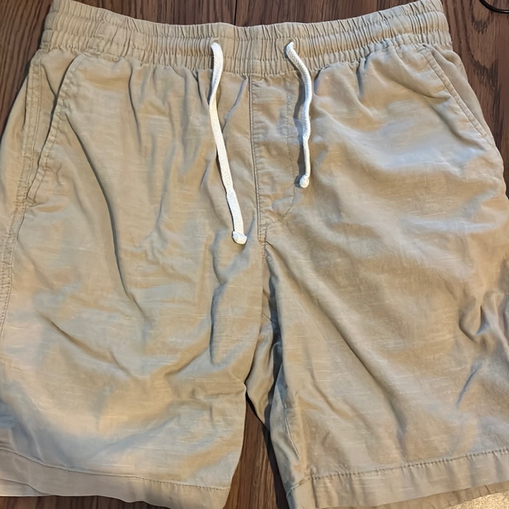 Old navy Khaki dress shorts